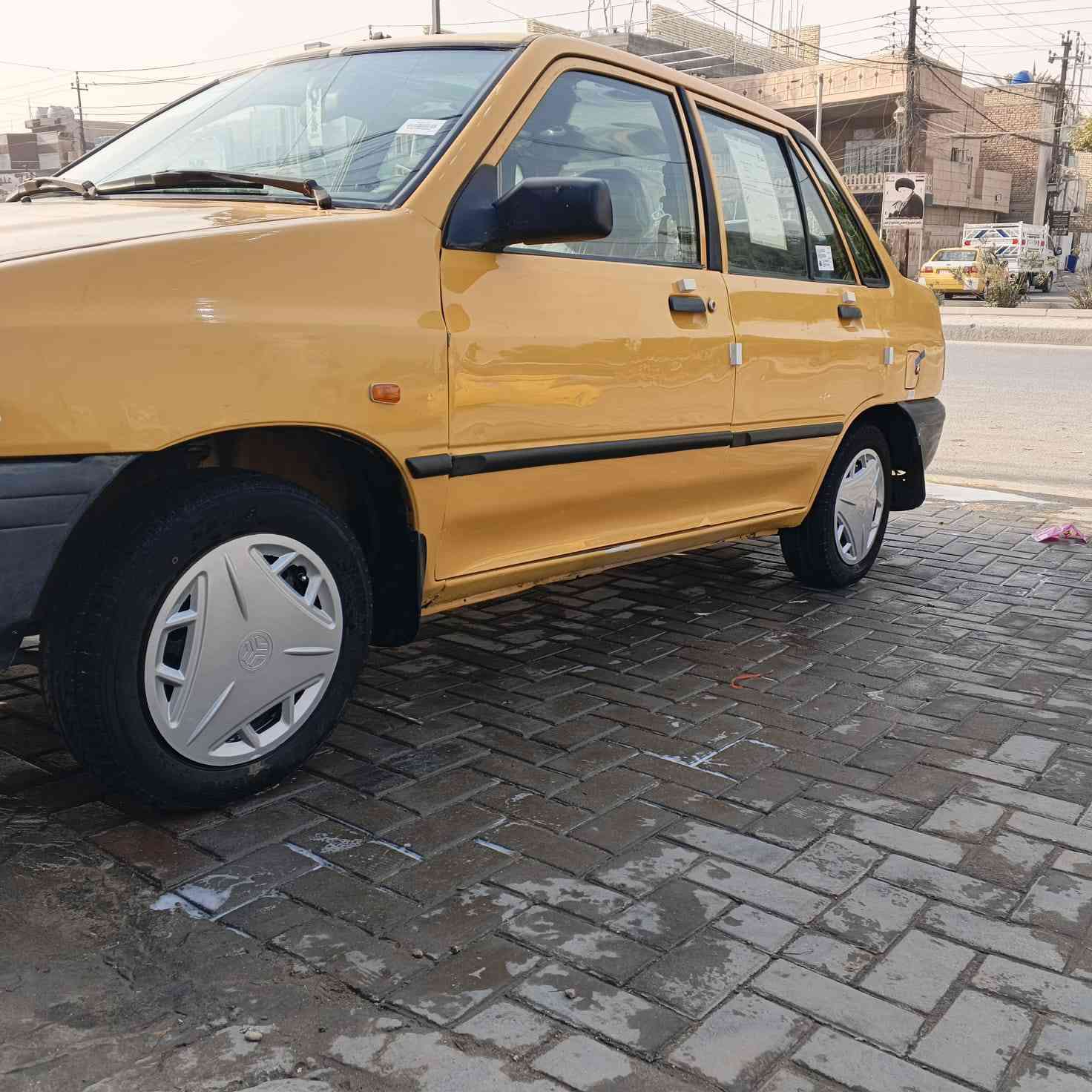 السلام عليكم للبيع فقط 
سايبا موديل 13 مكفوله من ضربة بيها صبغ جاملغ امامي بدون داخل وهلالات لباقي كله بلاديه سيارة نفس نضافة الصور 
كير مكينه حدادية خير من الله 
السعر 33 بيها مجال مكاني بغداد شهداء البياع 
لاتصال ***********
