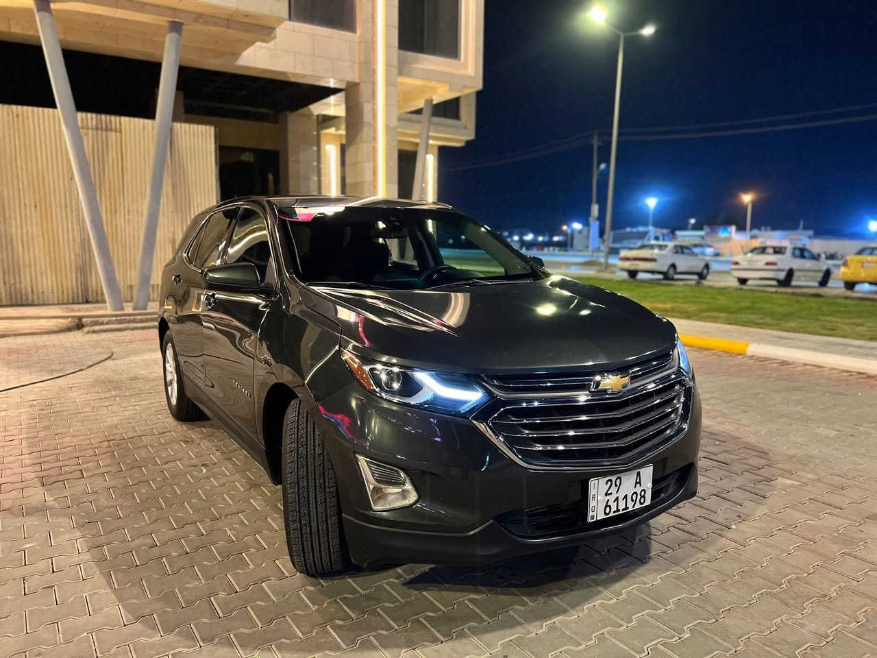 السلام عليكم
شوفرليت كوينكس للبيع 

بيه جاملغ وبنيد حادث امريكي وجاملغ خلفي وقبق جنطه فقط رش بدون اي معجون وبدون اي تبديل كل القطع بلادي

موديل 2020

فئهLT محرك 1500تيربو 

تشغيل عن بعد

جامات اوتو

تحكمات استيرن

مثبت سرعه

قياده ذكية

بصمتين

أوتو استوب 

كاميرا خلفيه 

سايد ابريك دكمه 

رادار أمامي مانع تصادم

ماشيه 80الف مو ميل 

رقم واسط بأسمي رقم جديد

الاستفسار اتصل وبل خدمه

مكان كوت هورة

***********
