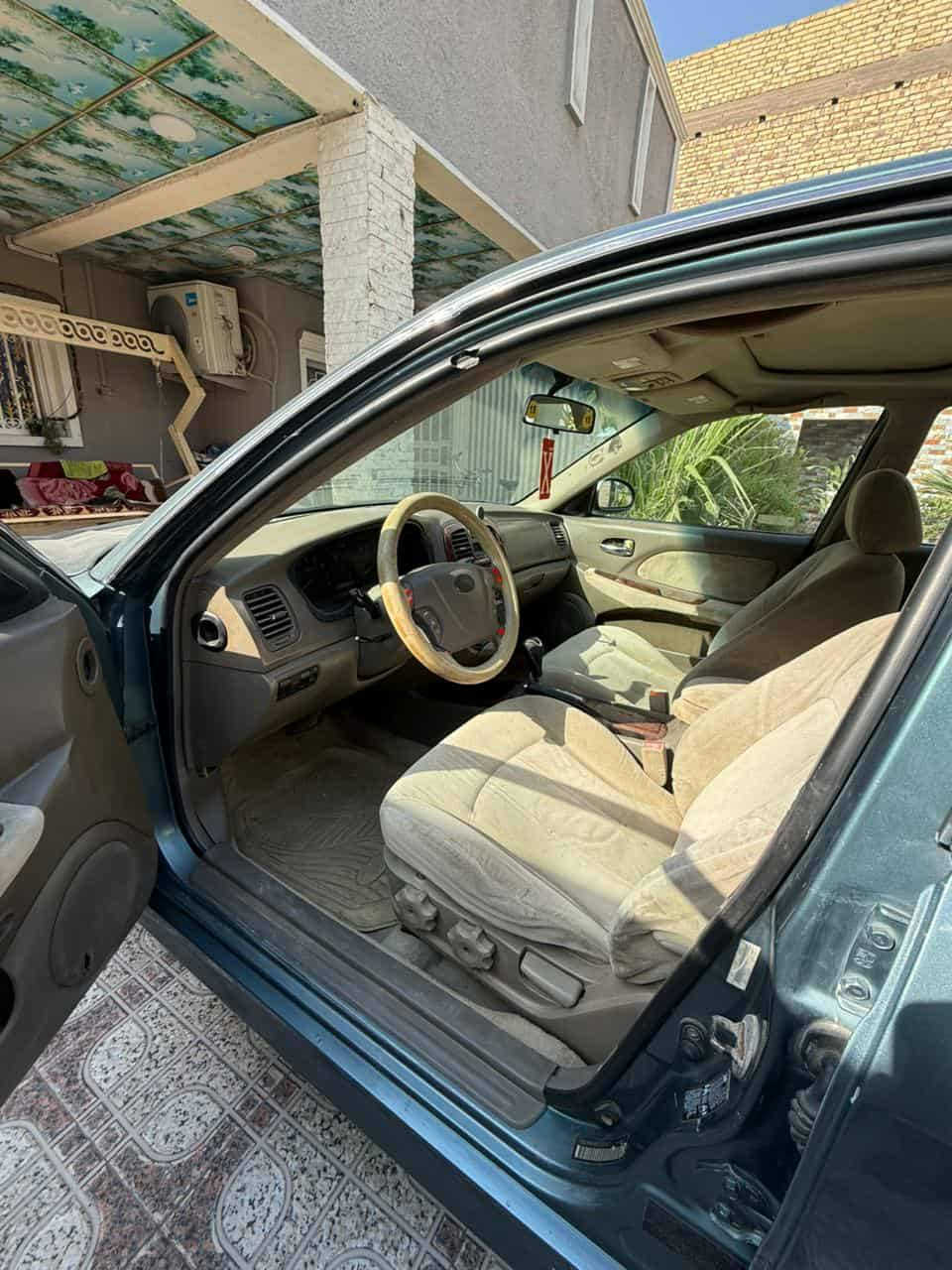 للبيع سوناتا ٢٠٠٥ رقم بغداد ..محرك سته سلندر وكير جدد  تدفئة وتبريد وتخم تاير السياره ليبل واحد مصبوغه جماليه فقط السعر ٦٧. وبيها مجال 
للاستفسار ***********
