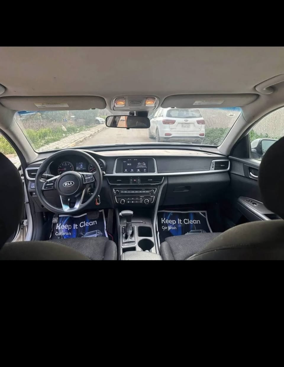 اوبتيما 2019 وراد امريكي S
محرك 2400
السيارة جاهزة من كلشي
 محرك كير حداديه كفاله
حته دوانز ماكو شرط 
لا يت زنون عالي ناصي
وبيه هواي مواصفات
رقم اربيل راعيه موجود يمته ما  تريد تحويل وكاله يروح وياك
السنويه تخلص بشهر 2026/10
سونار ضربته موجود  بلصور وضربته بأمريكا 

السعر 140 وبيه مجال مكاني البصرة 

*********** واتساب اتصال موجود
