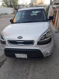 للبيع صول ٢٠١٢ محرك ١٦٠٠ GDI بيها مكانات صبغ بسبب الجراد محرك وكير وتب...
