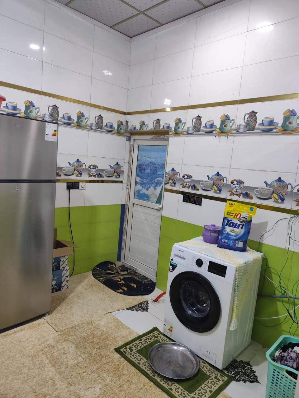 دار للبيع مساحته 120
زراعي على شارع تبليط جميع الخدمات 
غرفه 5/5 صاله 5/4 مطبخ حار مطبخ بارد حمامات داخليه ديوانيه 5/4 كراج بيتونه + مخزن 
عنوان البيت حي الرسول قرب مستشفى بنت الهدى 
سعر البيع 110 وبي مجال
***********
غير متواجد على الفيس الاستفسار على الواتساب فقط
