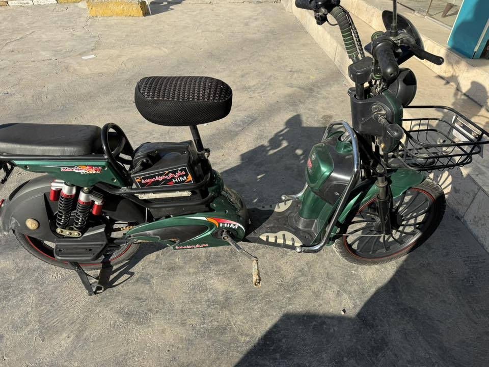 دراجه شحن للبيع موديل ٢٠٢٥ مابيها اي نقص كامله خمس بطاريات عل فحص
للاستفسار ***********
