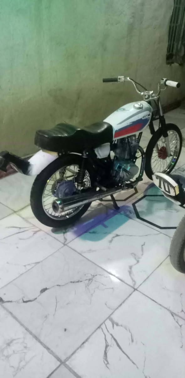 سلام عليكم دراجه لبيع تعمير كلهه بي مكينه ٢٣ مال حجز مكينه خير من الله محتاز وريد بيع 450


**إذا كنت صاحب هذا الإعلان وتريد حذفه لأي سبب، رجاءا أرسل رسالة إلى الدعم الفني**