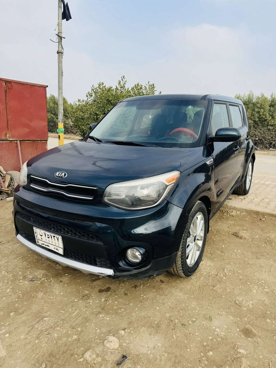 السلام عليكم للبيع كيا صول مديل ١٧ امريكي كلين 
كفاله من صبغ بيها بارد بل باب بسيط رقم بغداد بسمي وسعر ١٢٥ بيها مجال ***********
*********** مكاني بابل جبله
