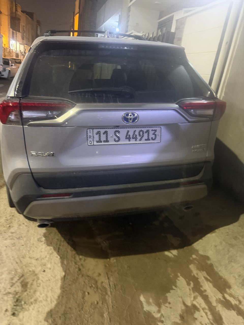 السلام عليكم 
 راف فور 2024 هايبرد 
وارد امريكي حادثه جامغ وبنيد 
فول الفول واحد على واحد ليمتد 
السعر 250$
للاتصال
0771 283 8608
