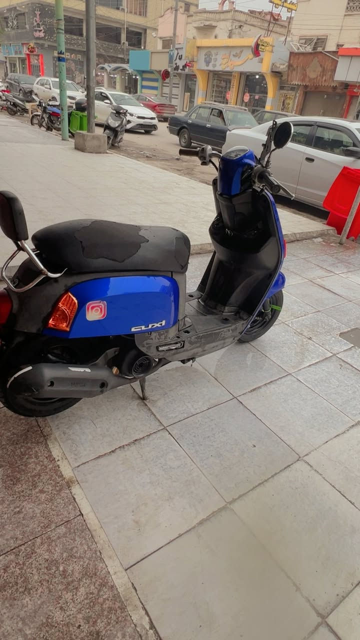 دراجه بوليسي ناصريه مركز  ب 600 داجه كامله  مكمله راعيه محتاج ***********
