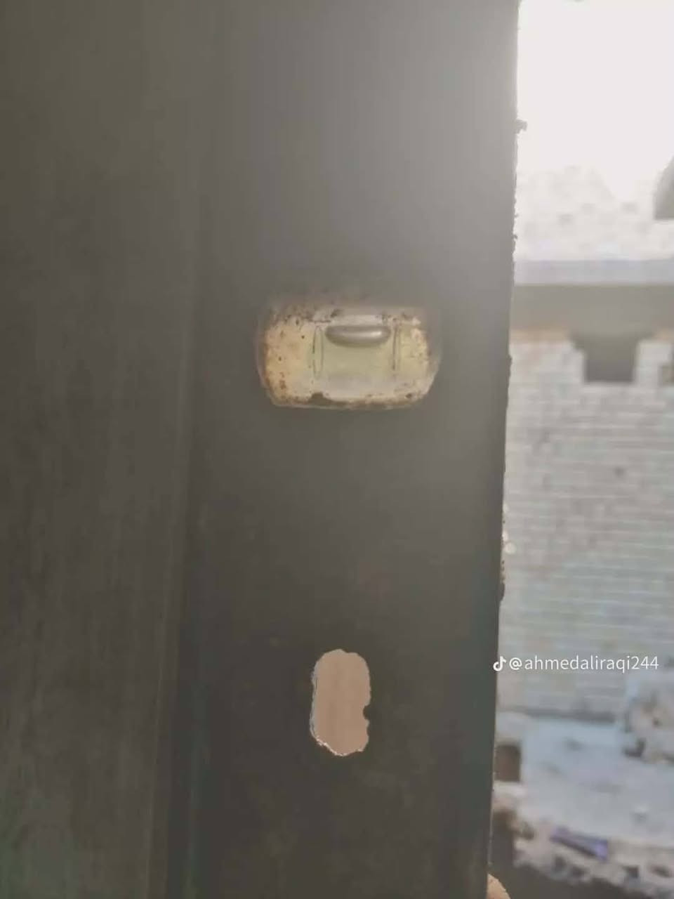 السلام عليكم يتوفر لنا كادر لبخ مميز
 نشتغل جميع انواع الجص للحجز والستفسار 
***********.    ***********         الخاص مفتوح
