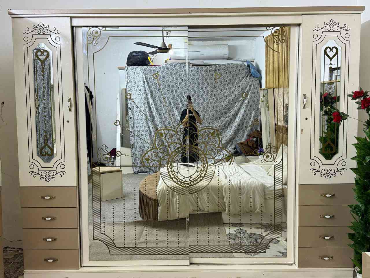 غرفه 9 قطع تركي نظيفه كلش ما بيه اي ضرر العنوان بابل المركز م  ***********
