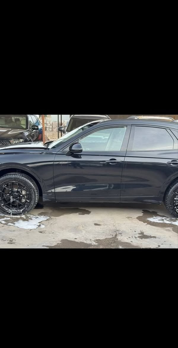 السلام وعليكم                        جنسيز جيفي سبعيين70مديل2023  لمواصفات فتحة حساسات خلفيه مرايات شفط سندوق كهربائي تبديل أربع قطع نفس الونن لمحرك 2500 اربعا سلندر. كشناات  جلد. ساره ماشيه 12000   سعر. (190$)    وبيهه مجال.              
رقم الهاتف (***********
العنوان بصره القرنه
