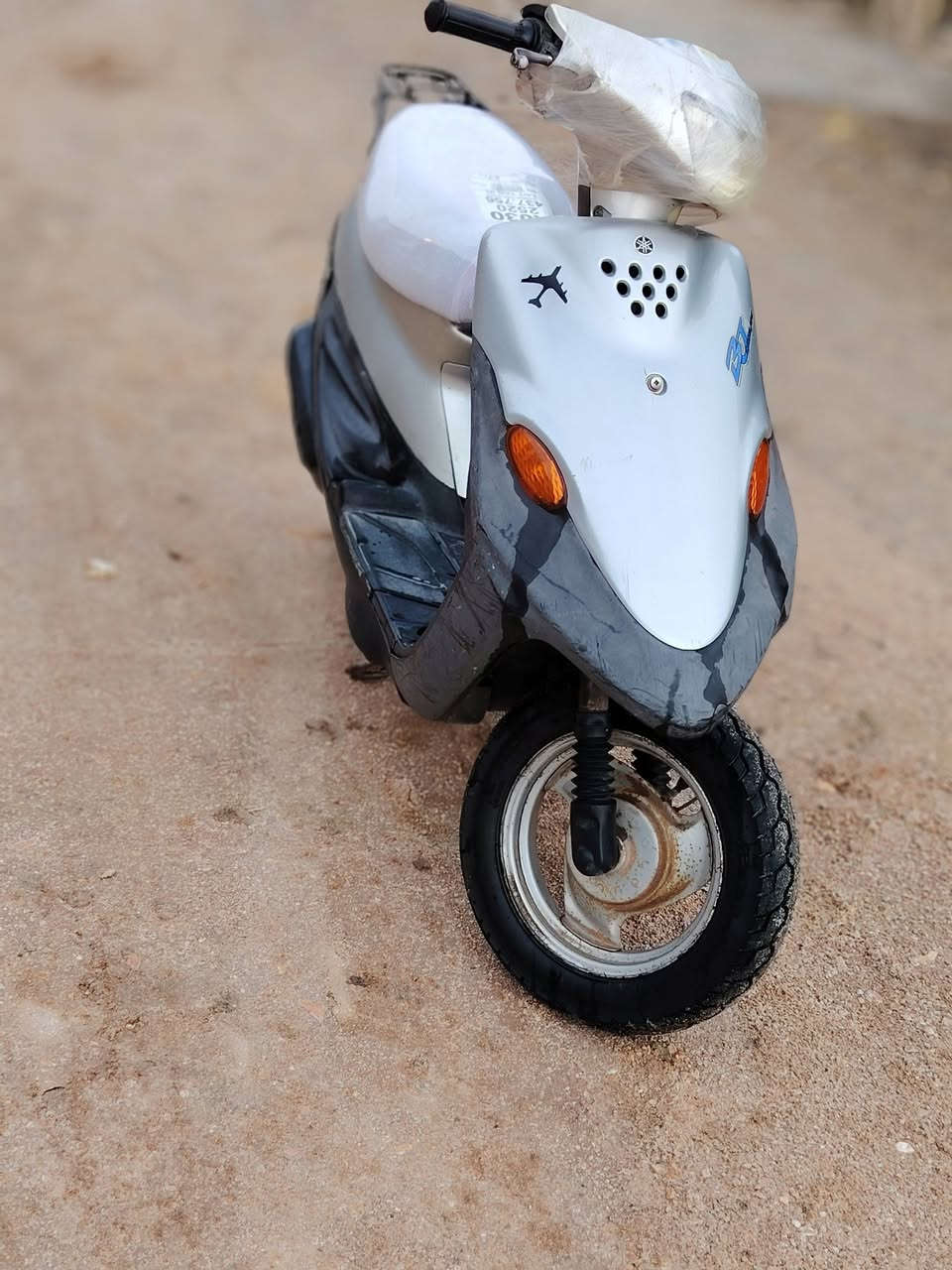 بيجي للبيع نضيفه كهربايات شغاله نهضه مكينه ناعمه سعر 350 وبيه مجال


**إذا كنت صاحب هذا الإعلان وتريد حذفه لأي سبب، رجاءا أرسل رسالة إلى الدعم الفني**