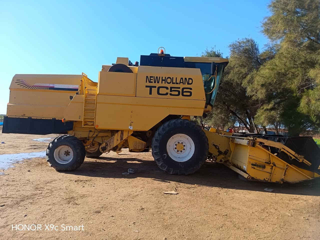 سلام عليكم حاصوده للبيع المكان صلاح الدين لاستفسارعلى الرقم ***********
