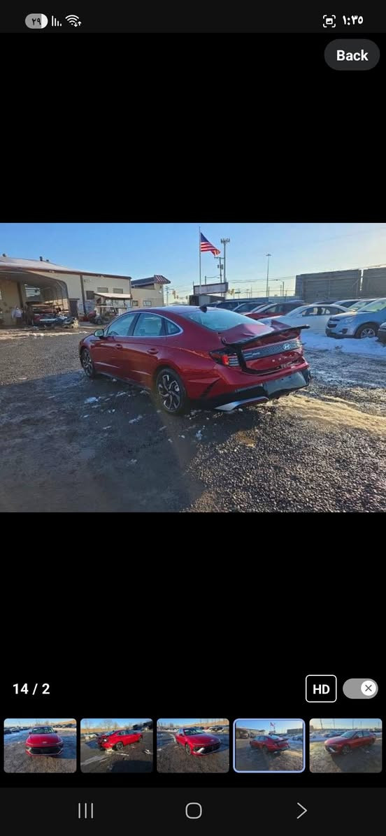 السلام عليكم هيونداي سوناتا 2025 السيارة ماشية 13 الف جديدة حلوة السيارة بامريكا شي قليل وتتحمل السيارة فول ماعدة الفتحة مكينتهة 2500 كير 8 نمر مواصفاتها رادارات شاشة متصلة تدعم ابل كاربلاي بيهة هواي مواصفات بعد الرقم صاحب السيارة ***********
