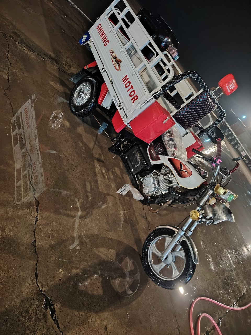 السلام عليكم ستوته للبيع شرط محرك ورگبه بدون لحيم مابي خياس كهربائيّات كلهه شغال نگره سلف تايرات كله جديد فحل موديل 19  السعر،  مليون وميه وخمسين بي مجال حك جيتك اءذا شراي ***********
