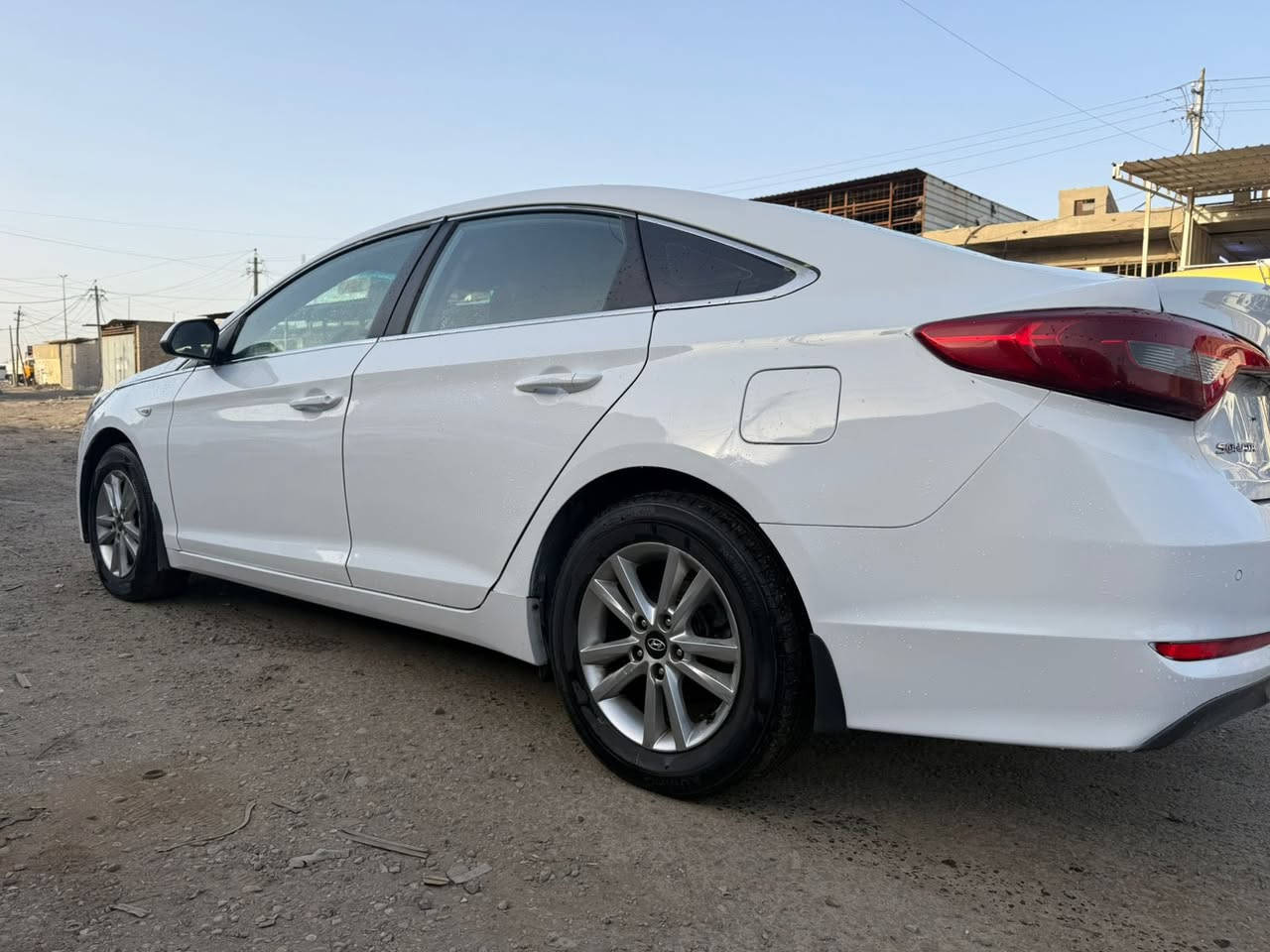 سوناتا مديل 2017 وارد كوري محرك غاز بلادي
ادوات مكصوصه بدون رقم كير محرك كفاله 
صدر تخم تاير غرفه جلد بل كارتون سياره 
سعر 54 للستفسار خاص وبخدمتكم 
مكان بغداد


**إذا كنت صاحب هذا الإعلان وتريد حذفه لأي سبب، رجاءا أرسل رسالة إلى الدعم الفني**