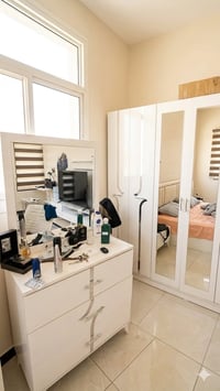 غرفة تركي • ٥ قطع • نظيفه