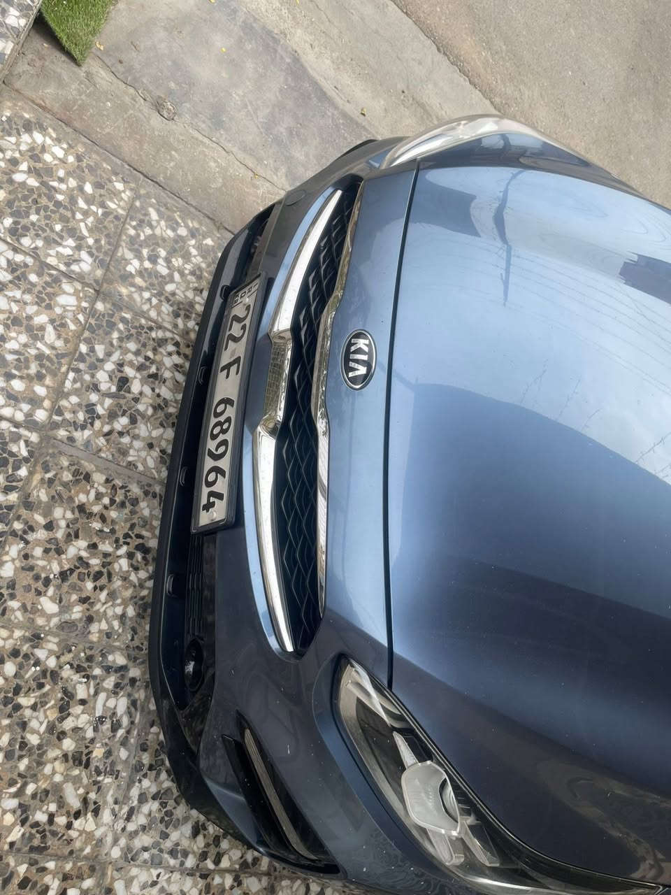 سلام عليكم
كيا سيراتو خليجي موديل 2020
ماشيه100 تقريباً
سياره بدون صبغ ولا حادث بيها بارد فقط مكانين
بيها هاي طخه واضحه بالصوره بعدني مصابغها موجوده بالصوره
هاي كل الي بيها
سياره بلاديه كلهااا  
مواصفاتهااا 
فول واحد ع واحد
ركز بالصور رح تعرفها
واضحه بالصوره كل بالصور 
مكانهااا بغداد 
رقم اربيل جديد بسمي  
من الاخير سياره جديده كلشش  استخدام بسيط السياره 
واني حاضر هذا رقمي  *********** 
***********
غير متواجد ع فيس
