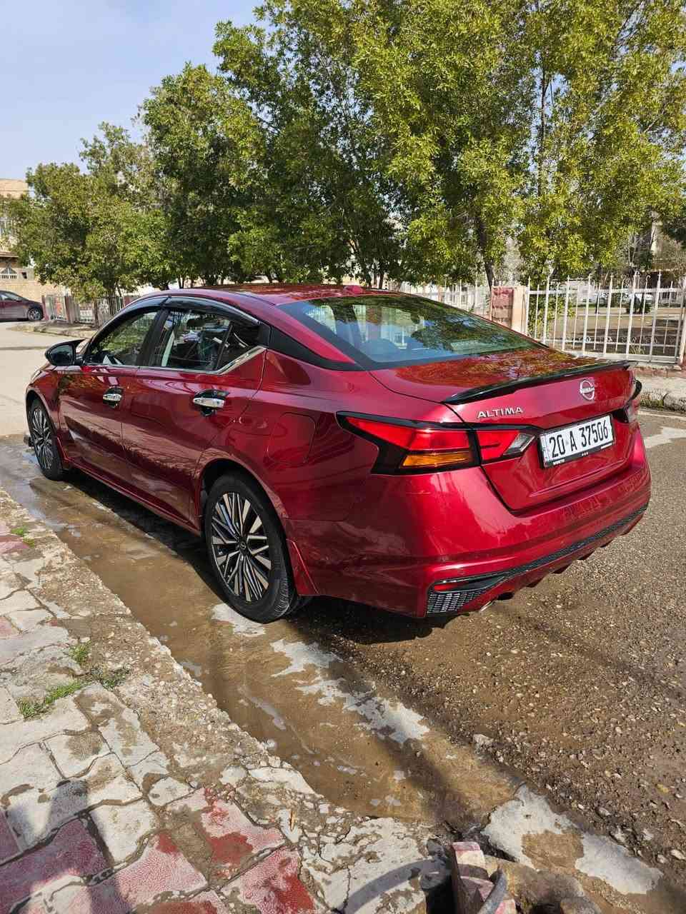 سلام عليكم.  نيسان التيما.   موديل 2024موصفات SV  فول. موصفات. الخير. فتحه. شاشه بصمه. رادار   دبل كزوز.   سياره.  بعد هوايه موصفات بيها ما مذكوره    رقم. ديالى. بسمي. شرط تحويل    حادثها.  بنيد وجاملغ.   فقط.   ماشيه ١٣.   سياره جديده  بمعنه كلمه مال جناي  ستفسار عله رقم ‭٠٧٧٠ ٠٩٩ ٩٢٩٩‬ مكانها ديالى. بعقوبه
