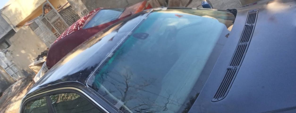 السلام عليكم سيارة بي ام خفاش موديل 95 محورة مكينة فيفي تي مكينة كير صدر تخم تاير رقم بغداد سنوية منتهية موازي ماشي بمعاملة مكان السيارة واسط الكوت السعر 37 وبيها مجال موبايل ***********
