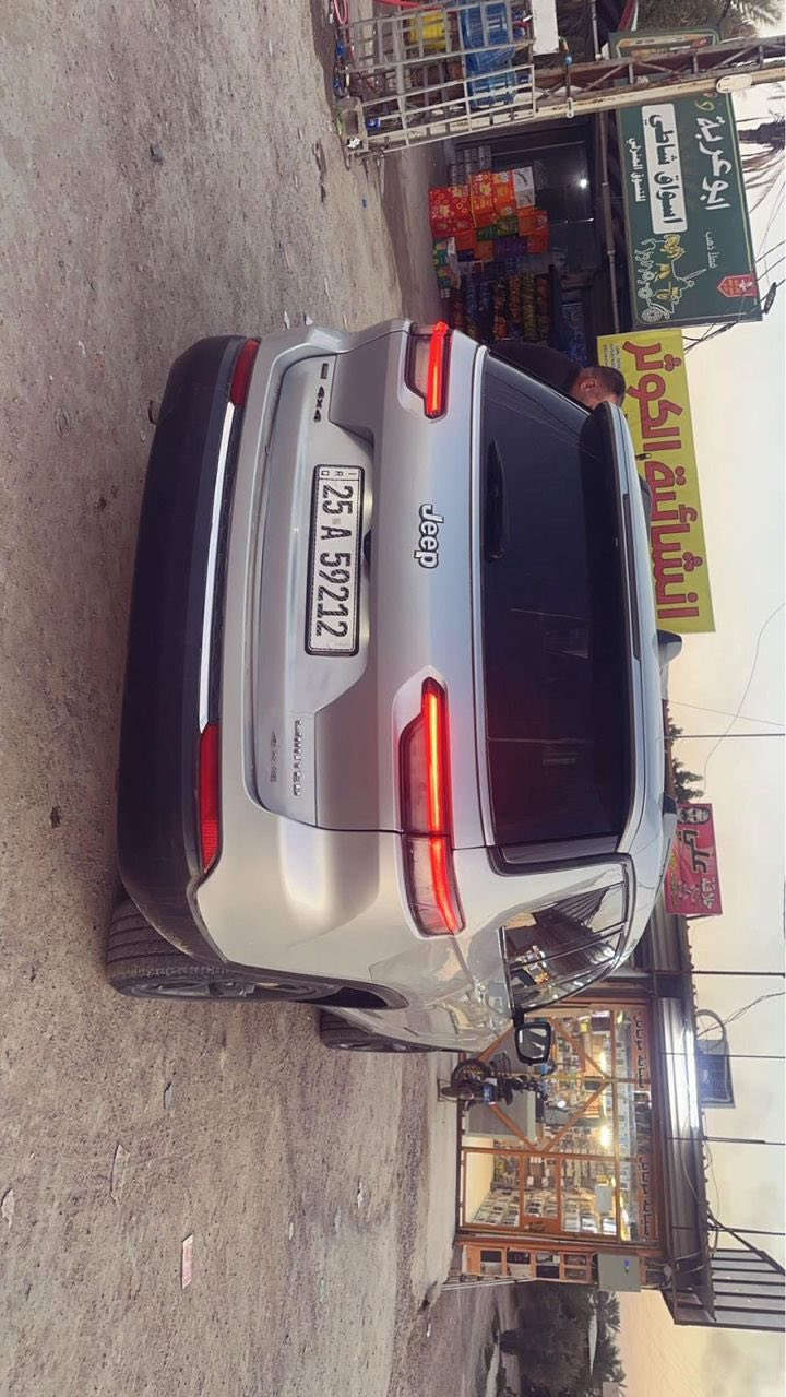 جيب كراند شيروكي موديل 2022
اوفر لاند فول مواصفات
وارد أمريكي 
حادث جاملغ خلفي وصندوك 

السعر 240 وبيهة مجال
للاسفسار ***********
