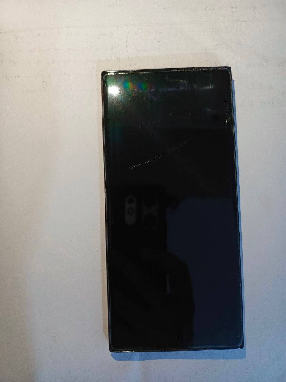 السلام عليكم رجاءً بس الشراي يدخل
S23 ultra  للبيع نظيف بس بي فطر بالكلاس مامأثر على اللمس 
ذاكرة 256 شرق اوسط خطين شريحة 
و8 شرائح إلكترونية esim
 رام 12 
اللون اسود
بدون ملحقات
السعر 525 بي مجال بسيط
المكان نجف  ماعندي توصيل


**إذا كنت صاحب هذا الإعلان وتريد حذفه لأي سبب، رجاءا أرسل رسالة إلى الدعم الفني**