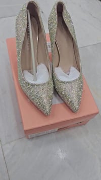 للبيع اغراض امزون بسعار مناسبه شراي يتصل ٠٧٨٠٢٨١٥٩٠٤ واتساب بي