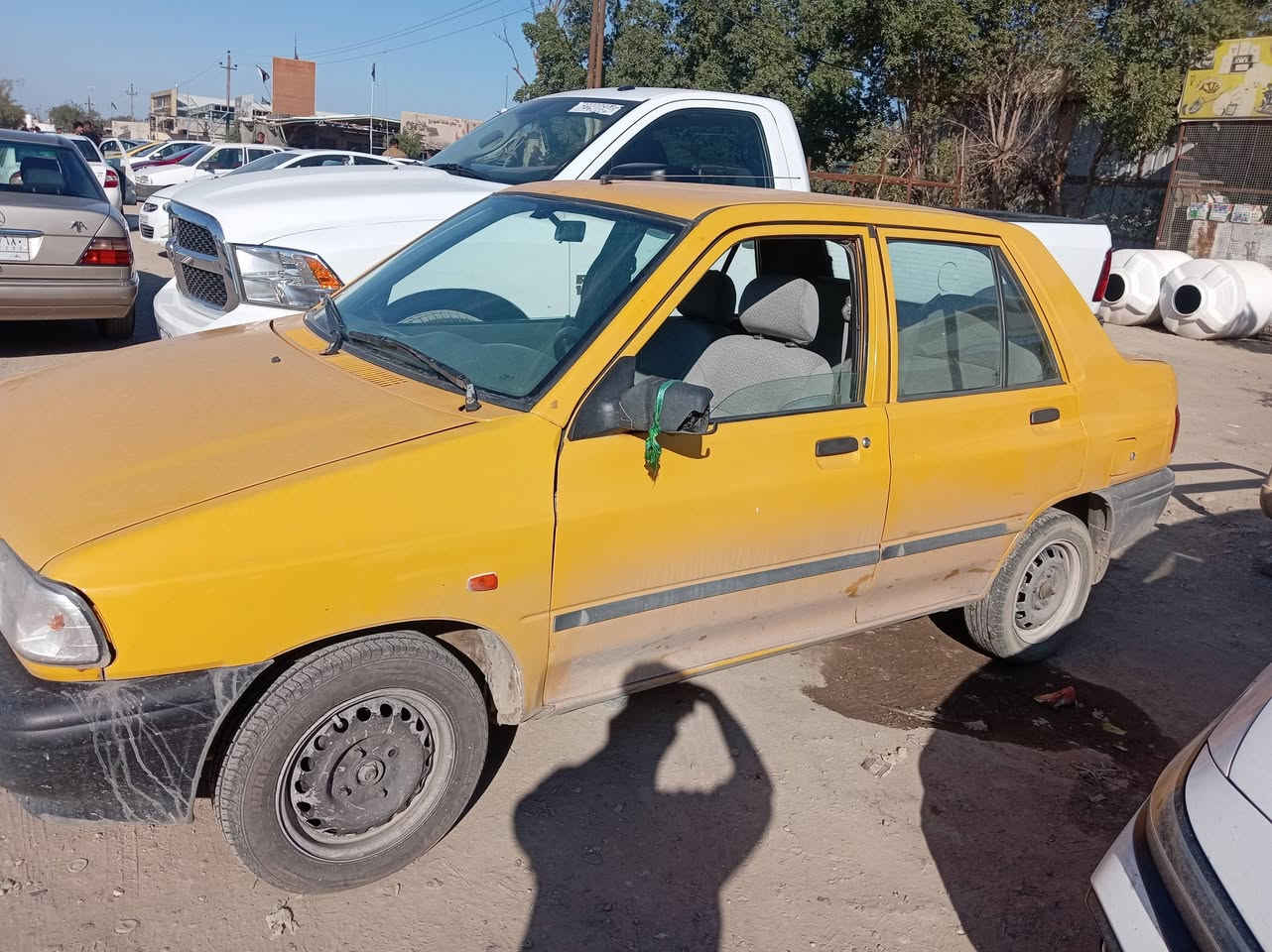 #سلام عليكم
سياره معروضه للبيع الفين و 15رقم كربلاء كفاله شواصي برانكيت مكيه وكير سعر 37وبيها مجال 
رقم***********
