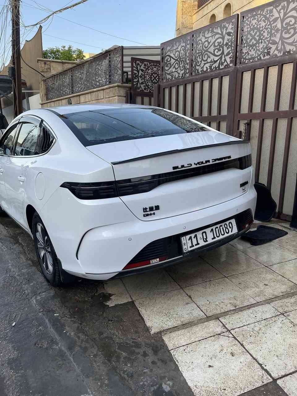 بي وأي دي دستروير للبيع ماشه 14الف الكلي
مديل 2025
بسمي تحويل مباشر
سياره كفاله ماعده رصعه بل بنيد وشخط بدعاميه موضح بل صور 
شاشه قلاب
بلوتوث
حساسات
كامره
كير ماوس
تفويله البانزين يمشي ١٢٠٠كيلو 

مغلف كشناته ولكاعيه جلد
كامل ملحقاته موجوده بصمه وكارت وشاحنه 
سياره اي نقص مابيه كامله للخير 
مكاني كراده للستفسار ***********
