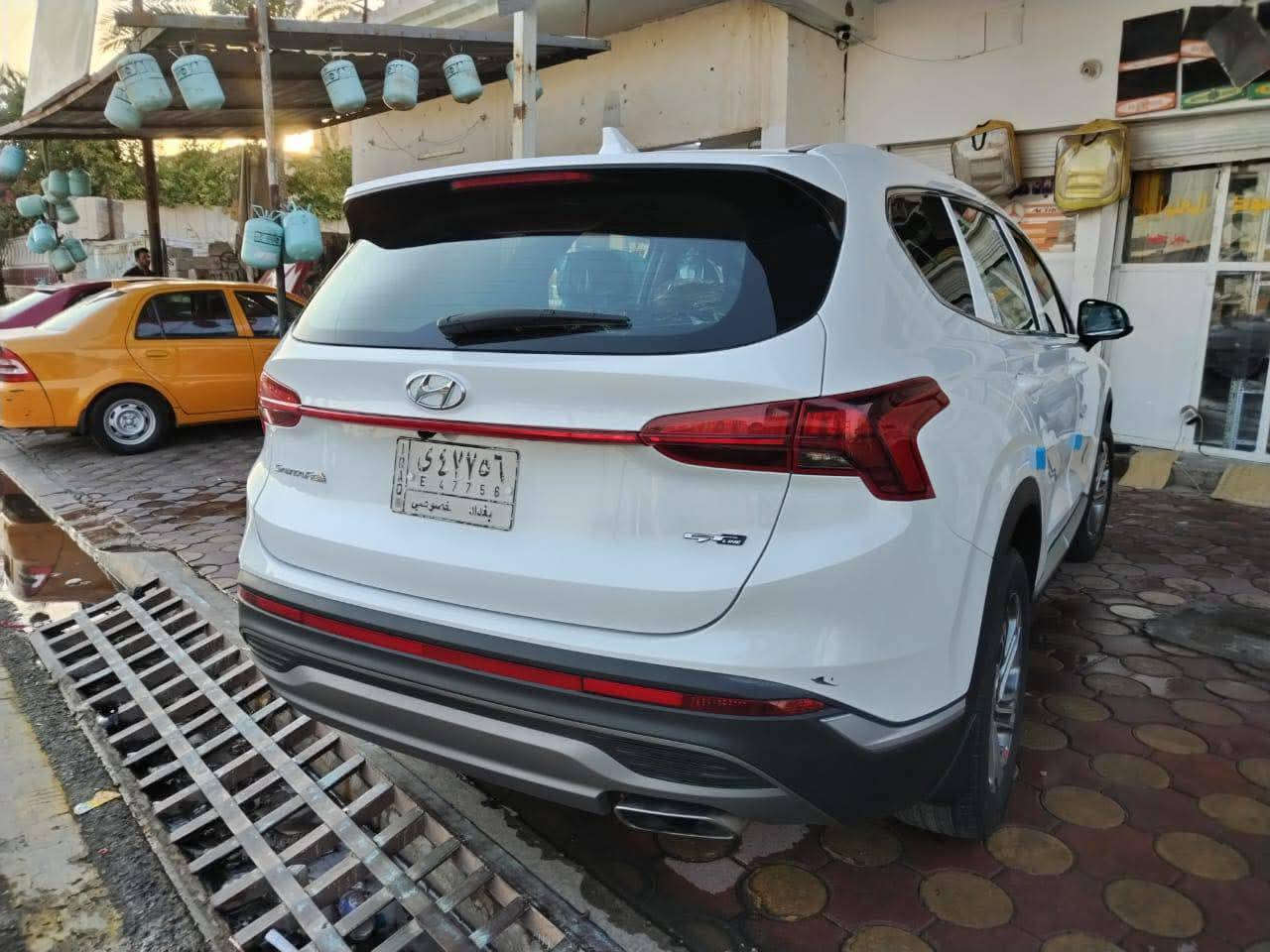 سنتافيا 2022 وارد امريكي كلين تايتل بدون ضربة بدون صبغ بدون بارد
السيارة على وضع الشركه

مكان السيارة بغداد 

رقم بغداد الانكليزي الجديد!!! 

رادار امامي

هندبرك بصمه

كير بيانو

توقف ذاتي لتجنب الحوداث

تحديد مسار

إطفاء ذاتي

لايت زنون بلادي LED‏

تعليق تلقائي

ماشيه 59 الف كيلو سياره جديده بحاله الزيرو كلين

السعر 230 

هاتف : ***********
