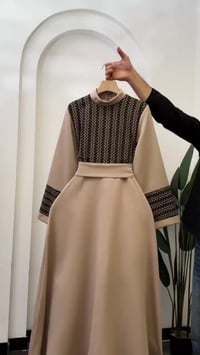 فستان إيطالي • مقاسات 38-48 • توصيل جميع المحافظات