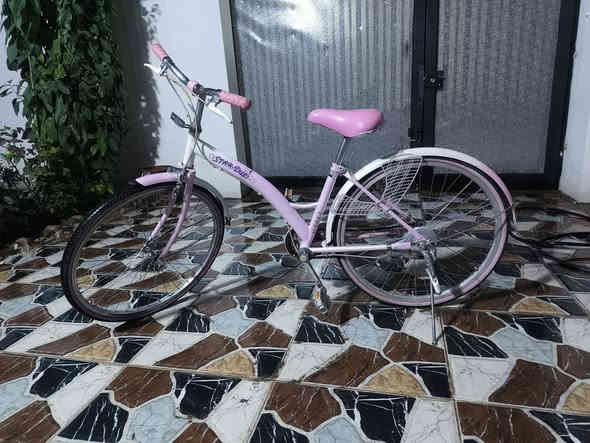 بايسكل ياباني حجم 24 والسعر 60 وب مجال التواصل على هذا الرقم
***********
