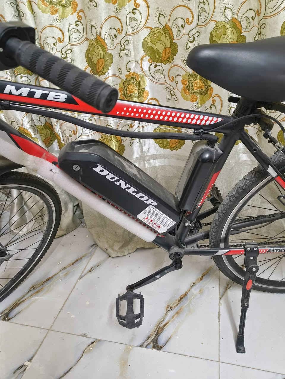 بايسكل MTP هيكل المنيوم بطاريه ليثيوم اهل المصلحه ايعرفون هاذا البايسكل شنو اخذته قبل سنه تقريبا ب800 الف اخذته استعملته اسبوع فقط وضميته بل غرفه الكشن مالته الاصلي موجود والجاملغ موجود رايده ب550 بي مجال مكاني بغداد حي الاعلام شارع البداله
***********
