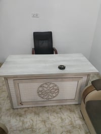 ميز مكتبي • كرسي مكتبي • كركوك