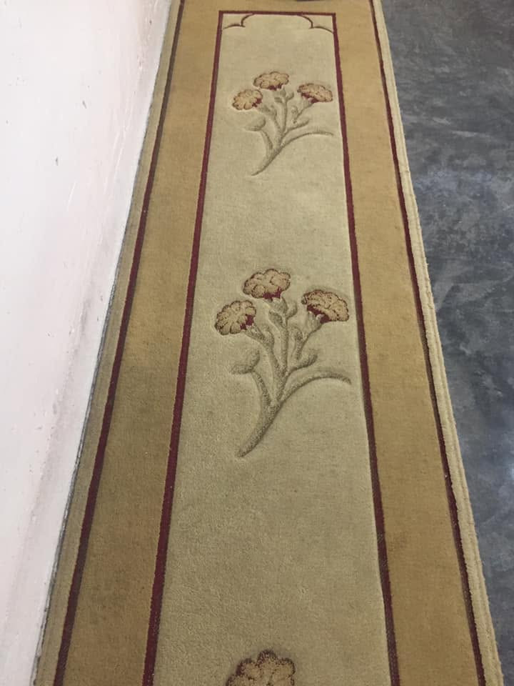بۆ فرۆشتن لاكێش پاك وبێ عەیب وتازە 

قاوەیەكە/ ٦ مەتر
زەردەكە/ ٤ مەتر
نرخی قاوەیەكە (٦٥) هەزار 
زەردەكە(٣٥) هەزار
ناونیشان / كەلار
ژ-م/ /***********
