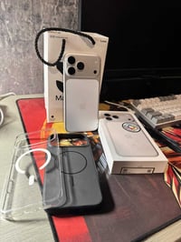 ايفون 17 برو ماكس شرق اوسط ماستر 265gb 🫧جهاز نظيف مكفول نظافته 100%💯 م...