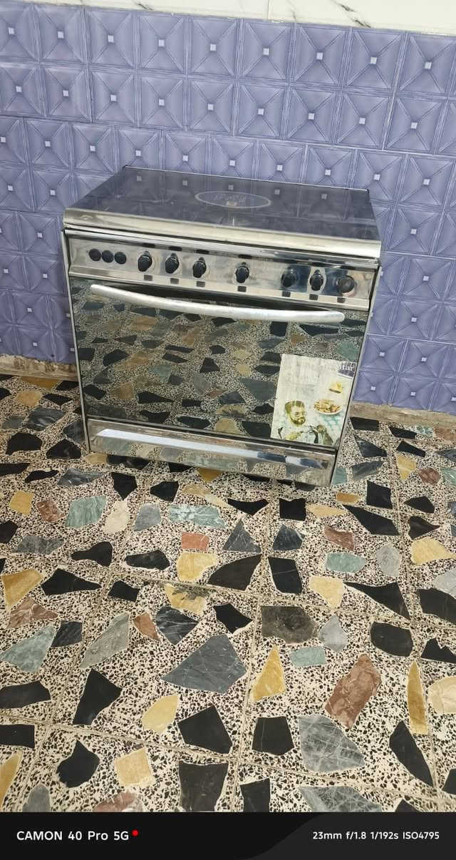 طباخ تديال مصري مستعمل نضيف ناره زركه فرن فوك وجوه سعر 175 عنوان بغداد فلكه حي النصر قرب مطعم كباب سليمانيه للستفسار اكثر اتصل على الرقم *********** يوجد واتساب
