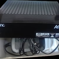 ايكون ايس 4k مستخدم للبيع بدون كارتون فقط محوله وريمونت ويا سعره 65 ال...