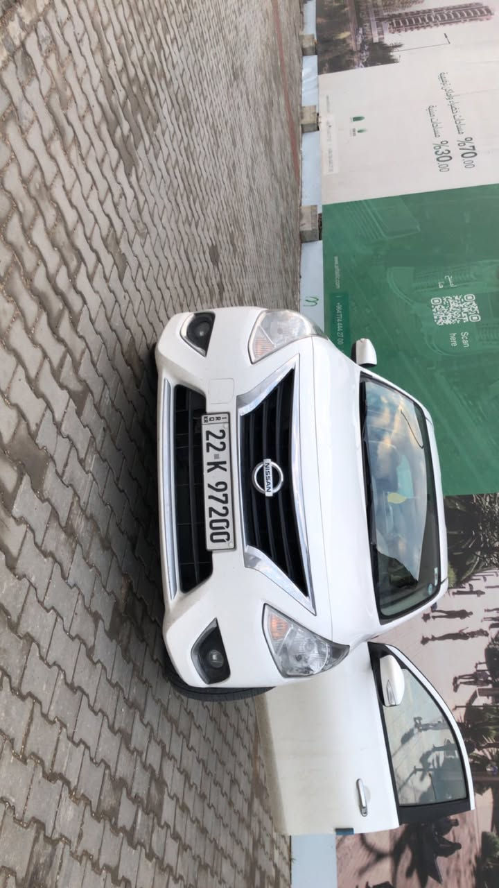 السلام عليكم 
للبيع 
نيسان سني مصري
موديل ٢٠٢٥
العداد ٢٣الف وقابل لزياده
رقم اربيل سنويه بأسمي تحويل مباشر ثاني يوم
تشغيل بصمه 
تشغيل عن بعد 
تحكم ستيرن جهتين 
مسجل شاشه بلادي 
كامرا خلفي 
حساسات خلفي 
سياره جديده على وضع الشركة 
مكفوله من كل النواحي من الدعاميه لداعميه شخط مابيها 
مكان السياره بغداد الغزاليه 
السياره جاهزه دينار واحد متصرف عليها
السعر ١٢٦$ وقابل لتفاوض
الخاص مفتوح 
***********موجود واتساب
