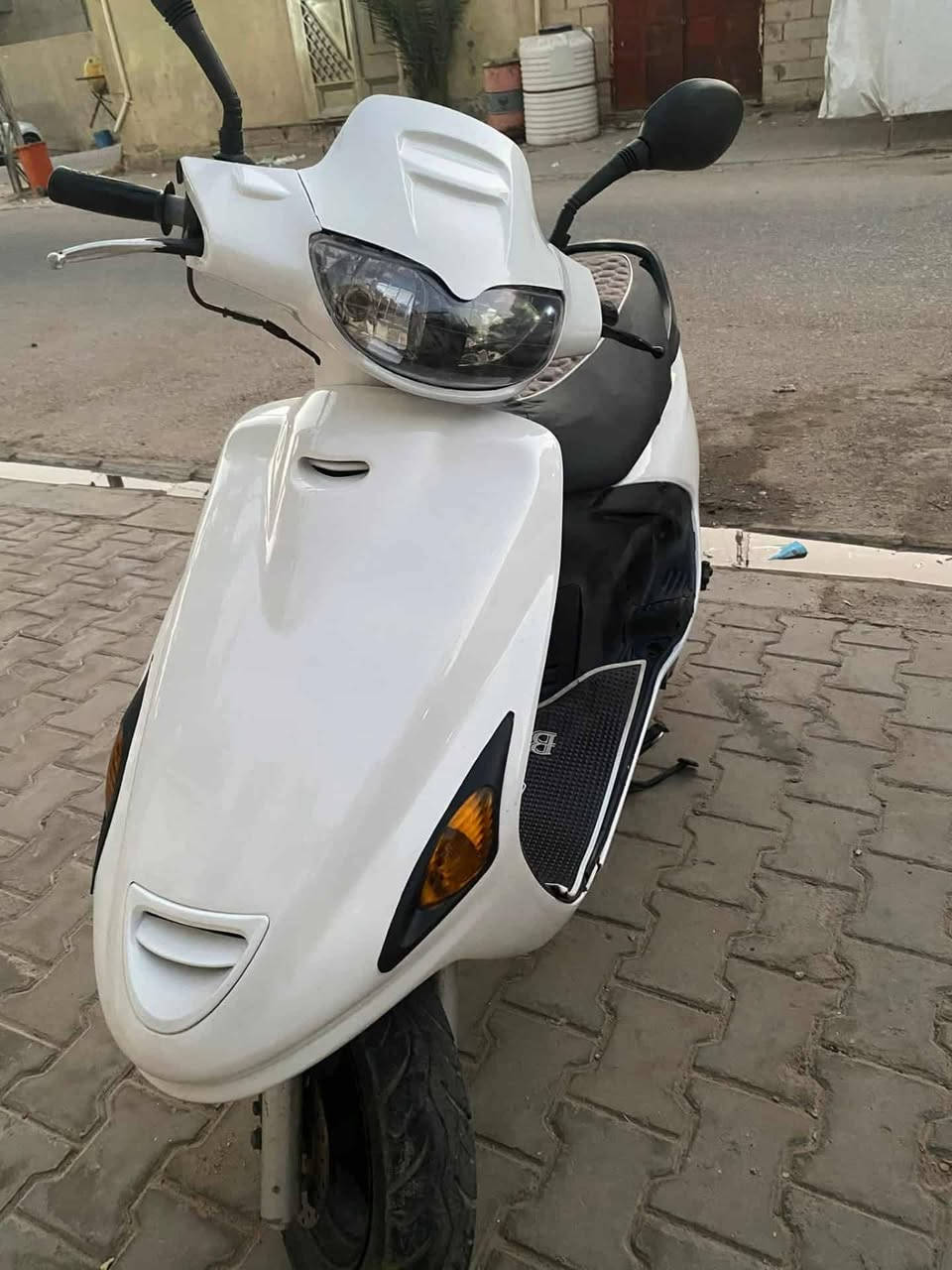 دراجه فراشه حاويه نظيفه جدا  شرط حاويه كل شيء شغال بيها السعر 600
 وبيها مجل العنوان ديوانيه قضاء السدير اتصال على الرقم 0780282238


**إذا كنت صاحب هذا الإعلان وتريد حذفه لأي سبب، رجاءا أرسل رسالة إلى الدعم الفني**