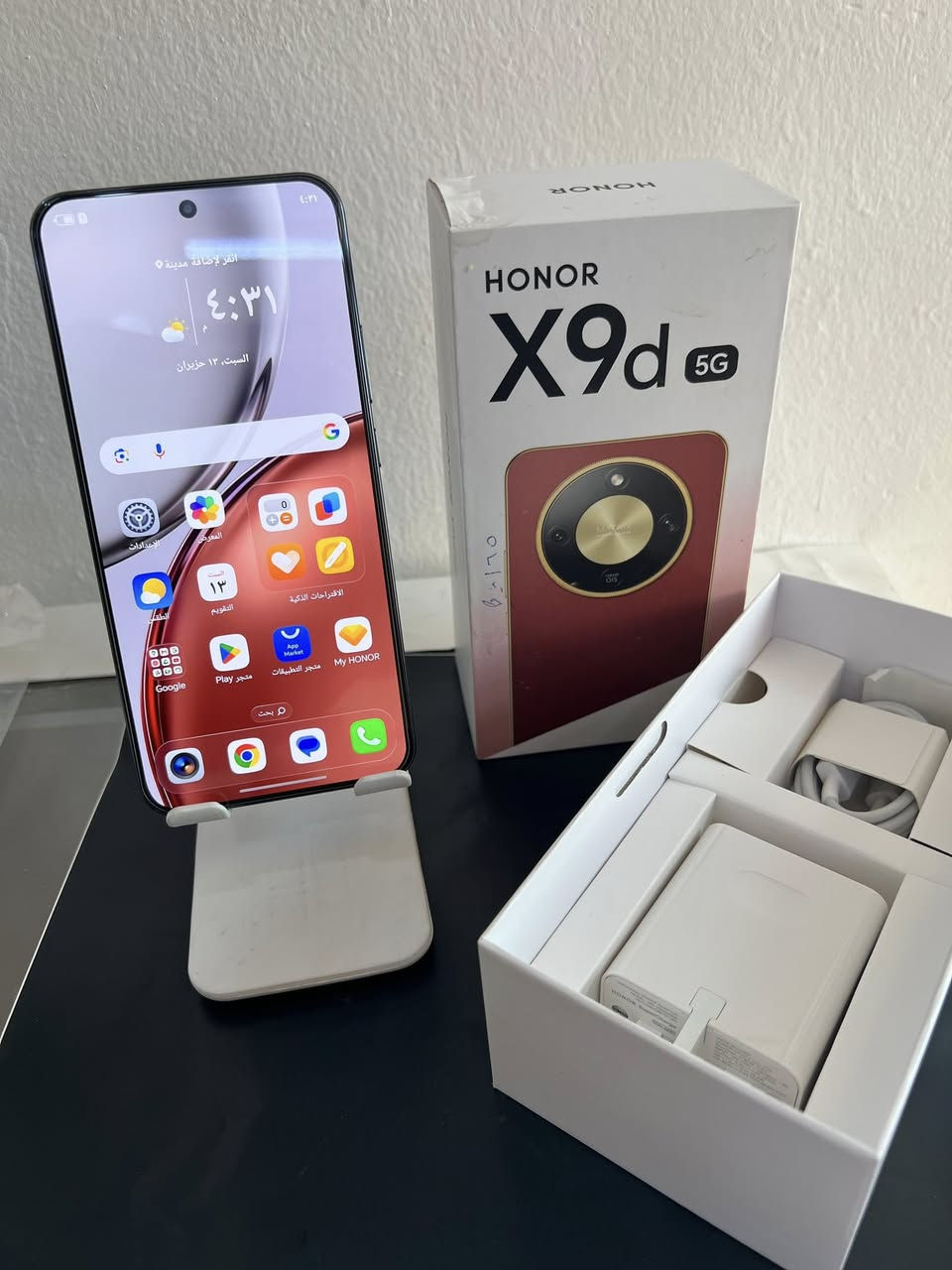 HONOR x9d
ذاكره 256. الذاكره الداخليه 12
استخدام اتصال فقط قليل جداً 
كامل ملحقات 
مكفول من الصيانه 
نظافه100%
السعر400
العنوان ناصريه صالحيه مركز 
للتواصل ***********
 
الي ما يشتري خلي يعبر المنشور
