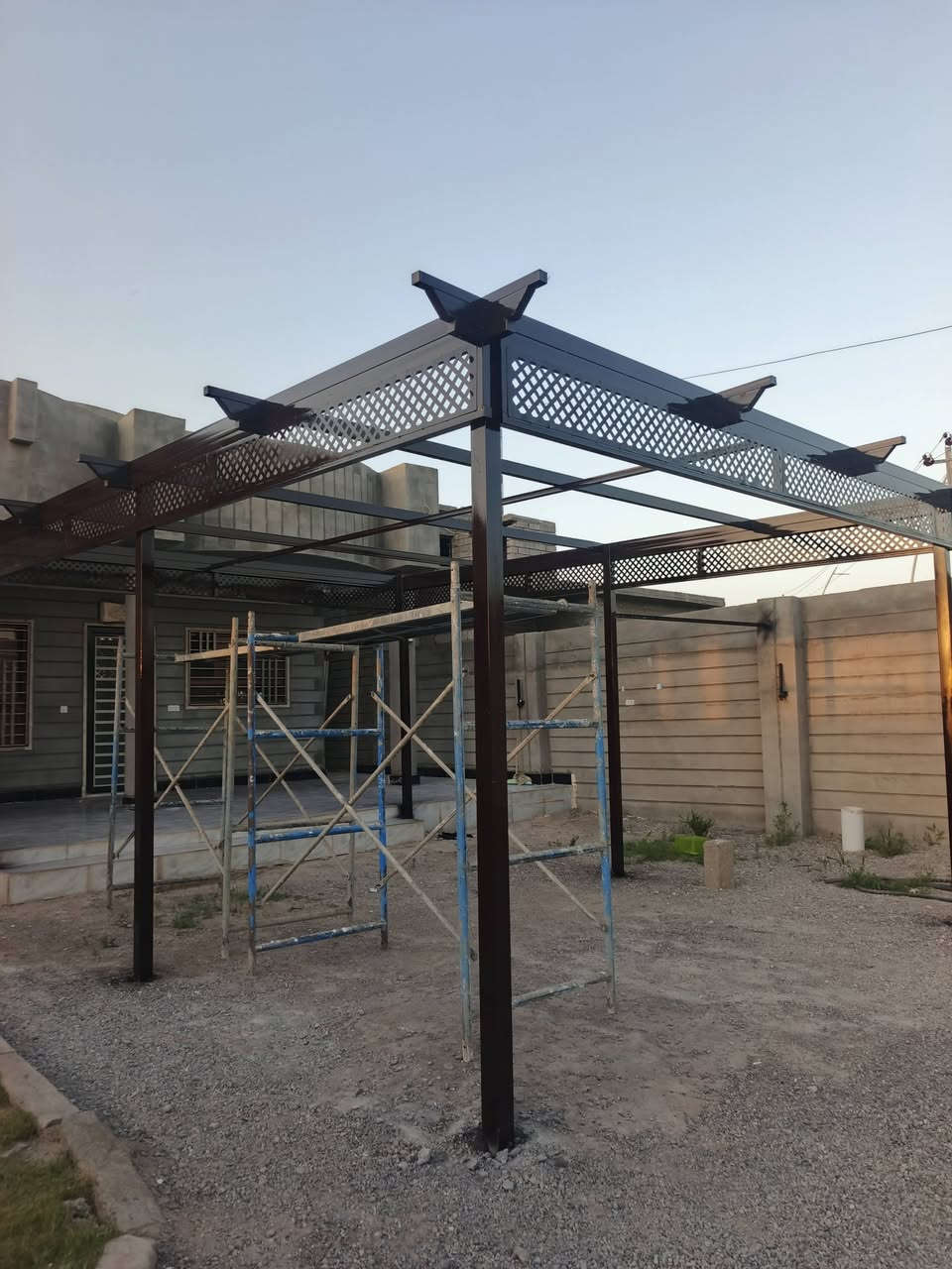 ورشة حداده سيف الجبوري
تقاطع الخصم اجميله
***********
