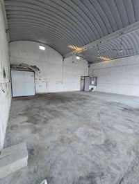 محل للإيجار • طريق العوجة • ١٢٥م