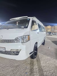 للبيع 07831580217 جنبي ناصي موديل 15 سياره بيها بارد قطعتين وبيها باب ...