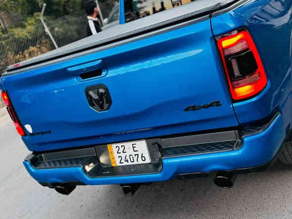 السلام عليكم. رام سبورت فول موديل 21 ، كندي مكفولة بدون قطرة صبغ  بالعراق صار شبر بالبنيد ونرش خشم البنيد، 
والجاملغ الخلفي PDR شوية بدون صبغ وبدون معجون.
السيارة عليها منظومة غاز ٢٢٠ لتر ايطالي،
السيارة مكفولة كير مكينة  واكسل و حدادية 
تبديل الدهن اول باول من مكينة للكير للاكسل وشرط كله اصلي.
وتخم تاير جيد
السيارة 
السيارة بلاك اديشن.
***********
واتس اب او مكالمة
السيارة جاهزة من كلشي
ترايك شرط  لاربيل.
السعر 4  وبيها مجال
المكان البصرة
