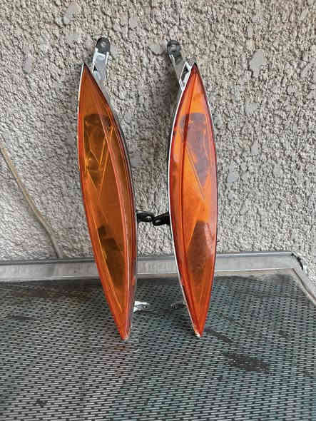 سلام عليكم غراض مالماكس للبيع كلمن وسعره 
اشاير مالاربعه ب5
فلتر شوته مالاربعه اصلي كي اس ب15 وبي مجال
تك اشاره بلاديه ب3
قايش مالماكس ار جي اس ب5
كاسحه مالماكس ب8
كاسحه مالسكنس ب10 
مازده مالسكنس 15 وبيه مجال 
دشلي مالماكس الواحد على 5
بك لايت مالعدله ب10
ويل امامي مالماكس ب8
للاسفسار عرقم *********** مكاني كربلاء
