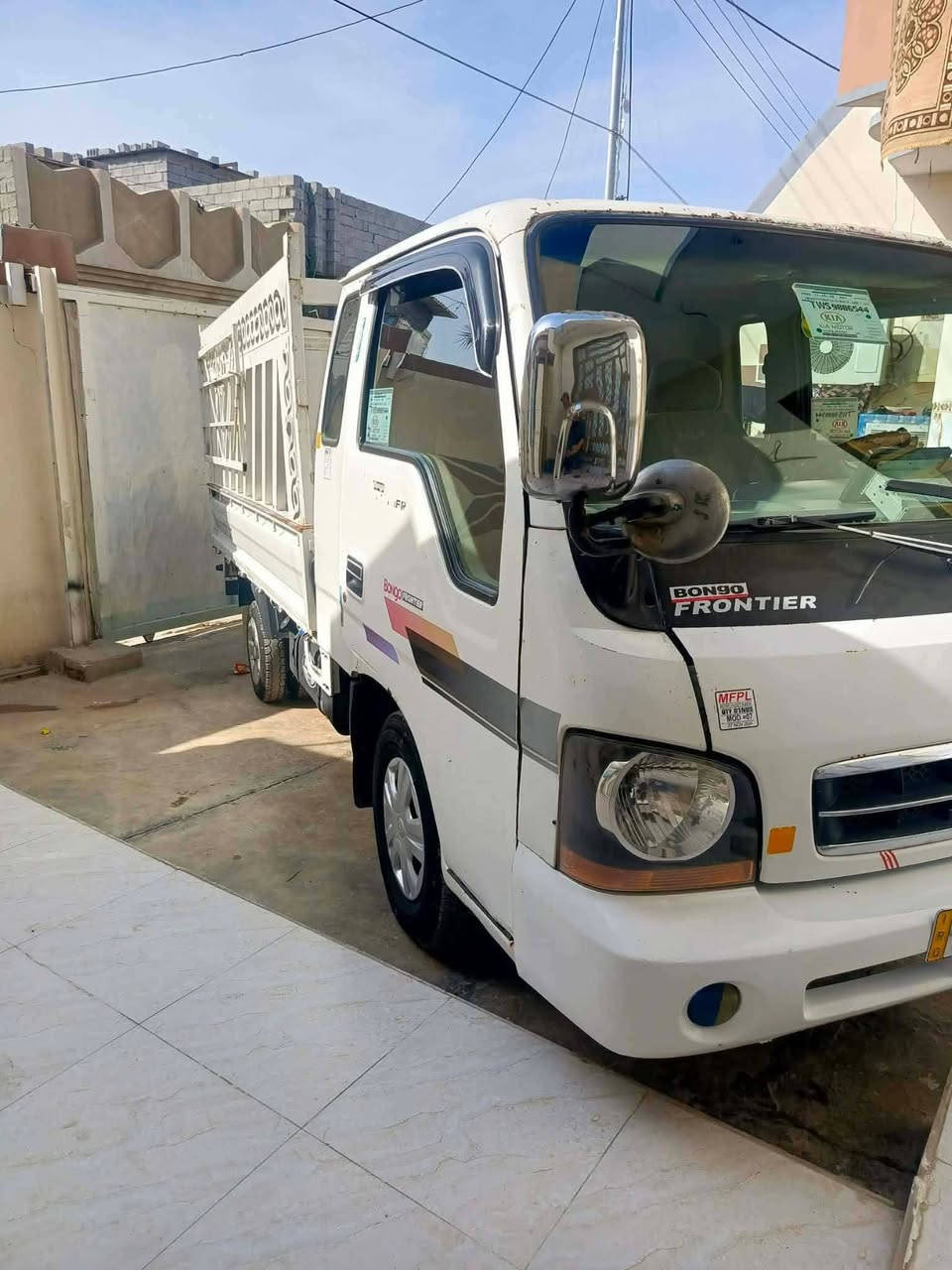 السلام عليكم ام عيون موديل 2001مكينه 3000 مسكر  رقم جديد دولي السعر ///68//ديالى  بلدروز ***********///‏‪0777 663 3158‬‏
