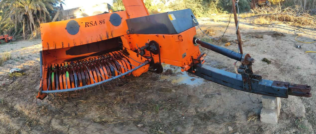 السلام عليكم كابسه ايراني موديل 24 مشتغله بس 25 موسم واحد مكفوله من كلشي شدخيط واكبس مديومه وجاهزه للعمل السعر 6 ملايين وبيه محال قليل *********** Skudai, JHR
