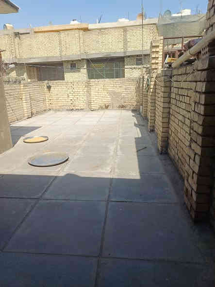 السلام عليكم عندي بيت للبيع مساحه 100 يتكون البيت من استقبال ومطبخ وحولي وغرفه نوم واحده طابق واحد في منطقه ام الكبر والغزلان(ابو درع )كافه الخدمات موجوده رقم الهاتف 
***********
