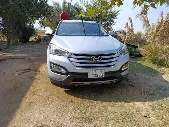 سنتافي للبيع 2015. 6سلندر فرويل  7راكب تبريد 3قطع السياره مانقصها برغي بيها 3قطع رش صبغ مابيها دكت جاكوج عل وضع الشركه  السياره جديد ة السعر 165رقم بغداد انكليزي بسمي للاستفسار الاتصال ‏‪0783 818 4643‬‏
