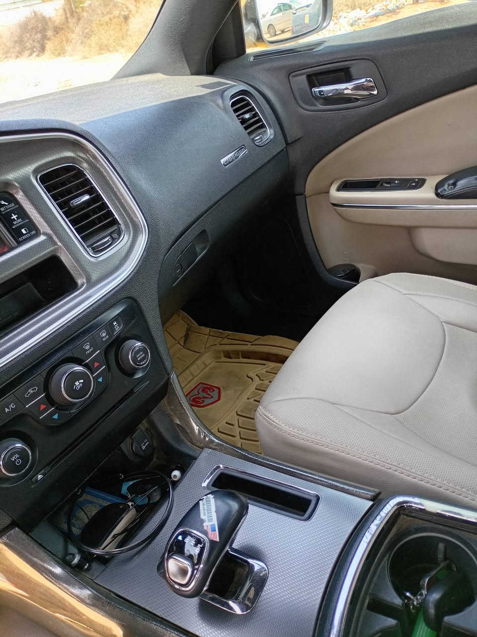 ١٤ للبيع رقم بغداد بسمي جاهزه سعر عل خاص مناسبه يعني ***********
